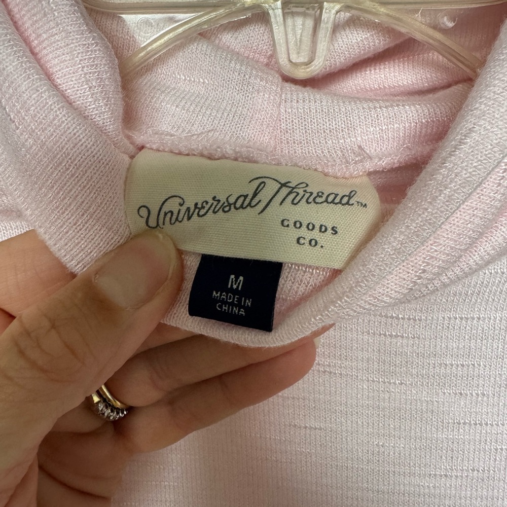 Universal Thread Soft Pink Knit Top - Picture 2 of 2